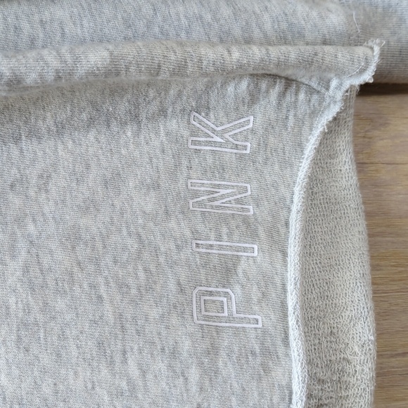 PINK Victoria’s Secret Grey Heather Pullover Sweatshirt  XS - Picture 4 of 5